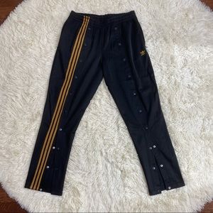 IVY PARK x Adidas Unisex Track Pant  - Black Mesa - Black and Tan - Size Medium